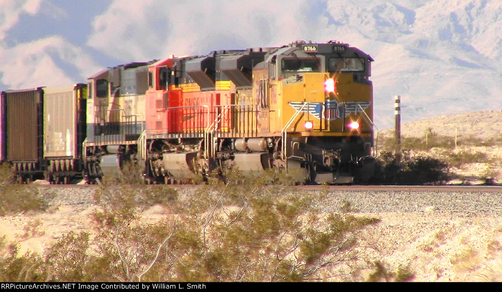 EB Unit Empty Hooper Frt at Erie NV -1